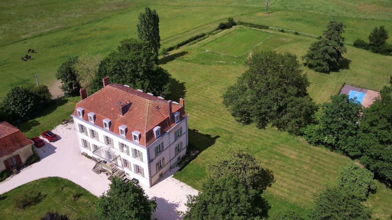 Domaine De Savignac Chabanais