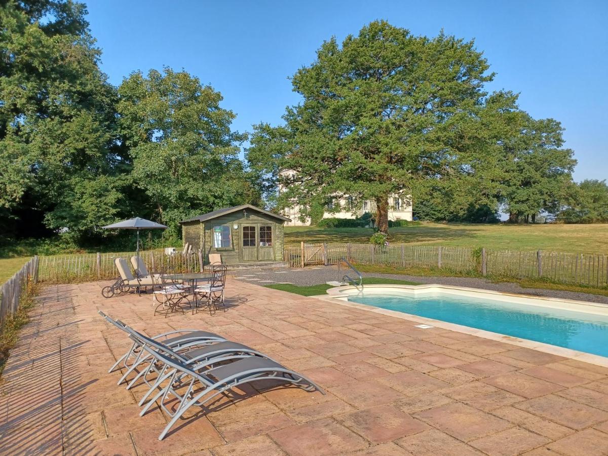 Domaine De Savignac Bed and breakfast *