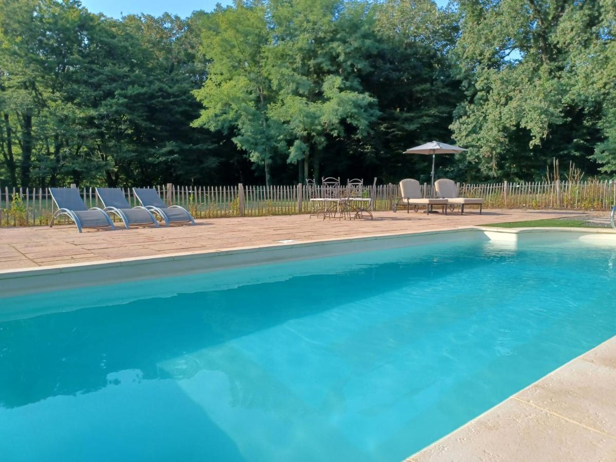 Domaine De Savignac Bed & Breakfast *